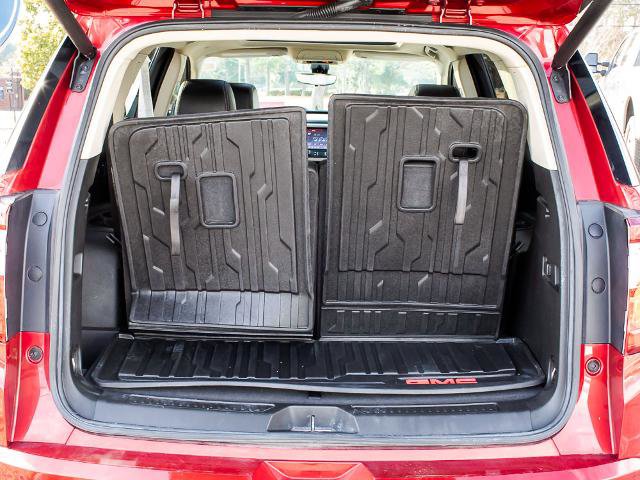 Used 2022 GMC Acadia Denali w/ Denali Ultimate Package image 23