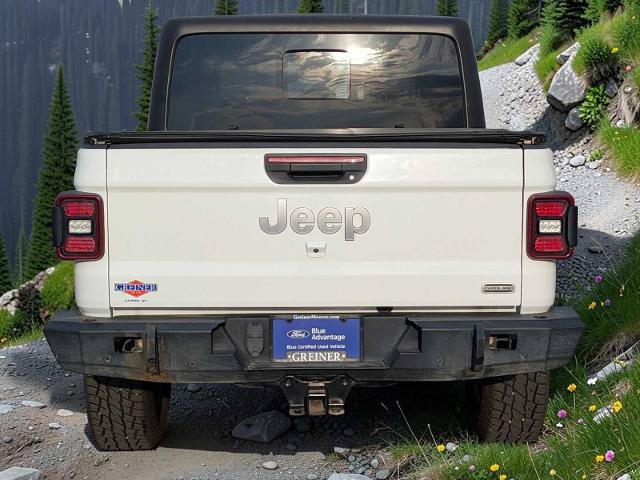 Used 2020 Jeep Gladiator Overland AWD/4WD image 5