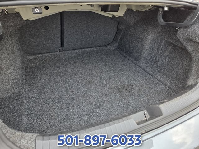 Used 2025 Volkswagen Jetta SE FWD image 13