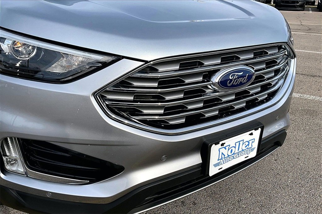 Certified 2024 Ford Edge Titanium image 28