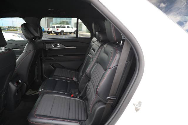 Certified 2025 Ford Explorer ST-Line w/ ST-Line Street Pack AWD/4WD image 25