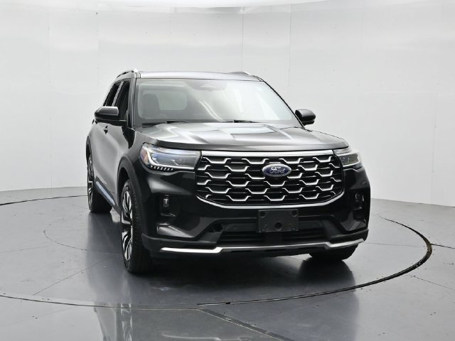 Certified 2025 Ford Explorer Platinum w/ LUX Leather Package AWD/4WD image 5