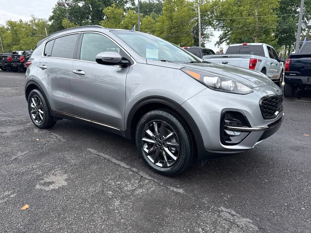 Used 2020 Kia Sportage S w/ S Premium Package AWD/4WD image 3