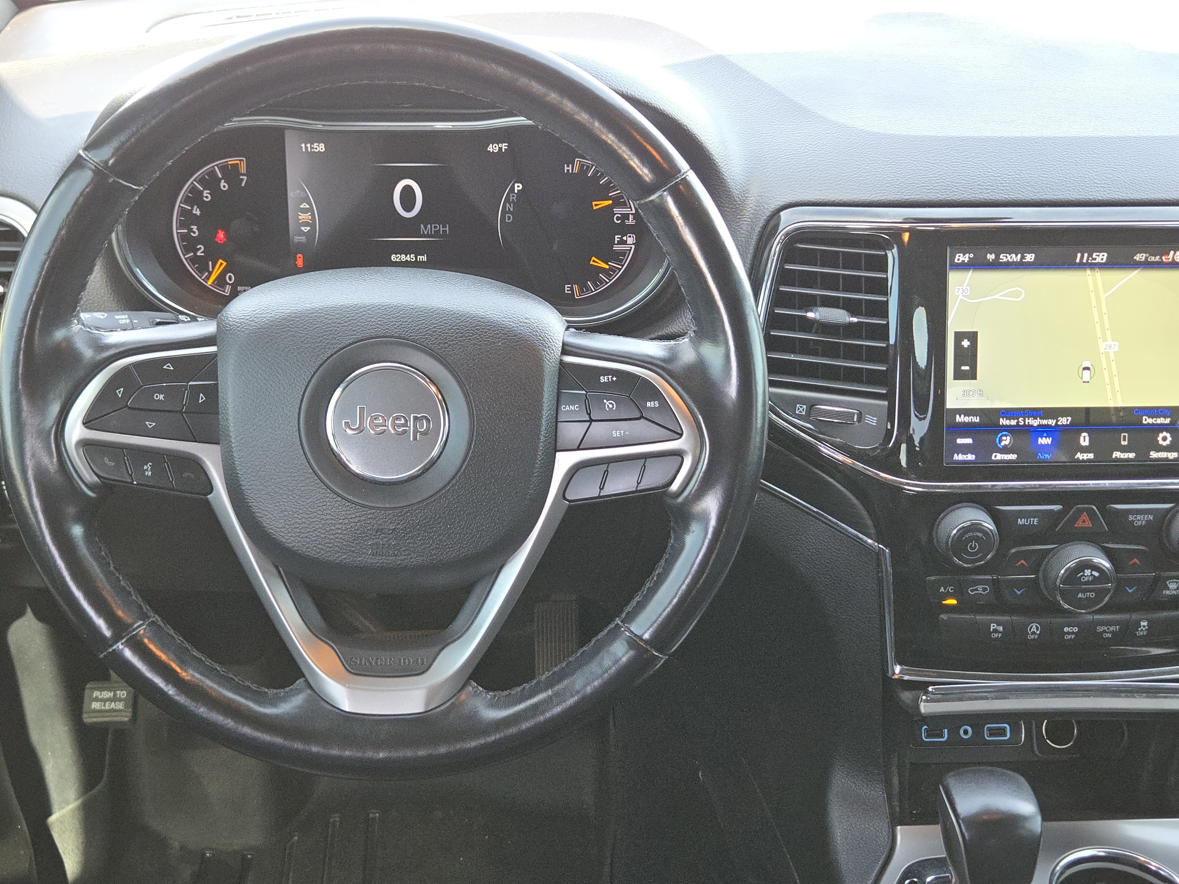 Used 2021 Jeep Grand Cherokee Limited image 26