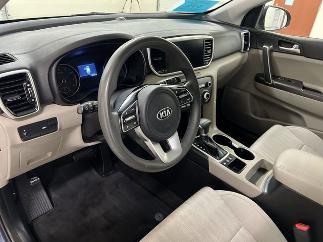 Used 2022 Kia Sportage LX AWD/4WD image 11