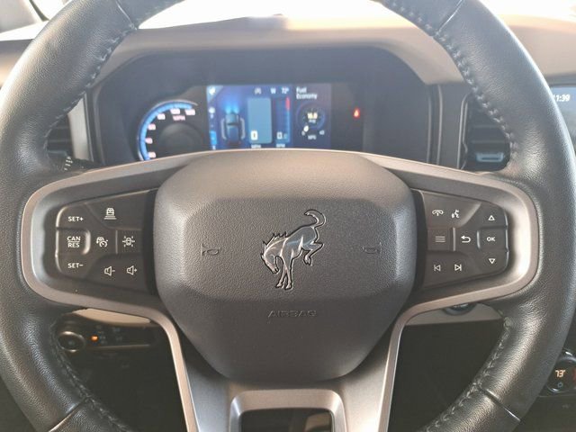 Certified 2023 Ford Bronco Wildtrak image 9