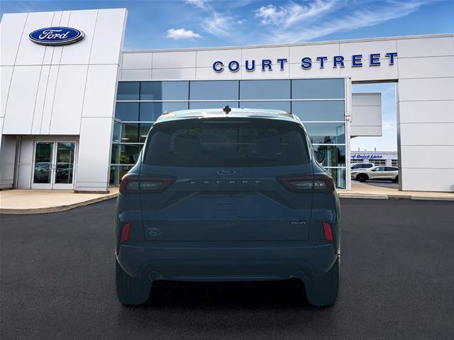 Certified 2024 Ford Escape ST-Line w/ Tech Pack #1 AWD/4WD image 5