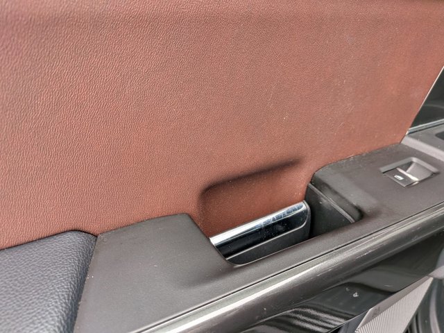 Certified 2022 Ford F150 Lariat w/ Equipment Group 502A High image 28