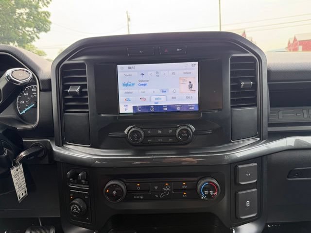 Certified 2022 Ford F150 XL w/ STX Black Appearance Package AWD/4WD image 17