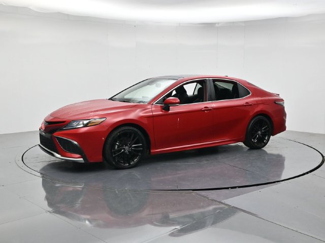 Used 2023 Toyota Camry XSE w/ Navigation Package FWD image 5