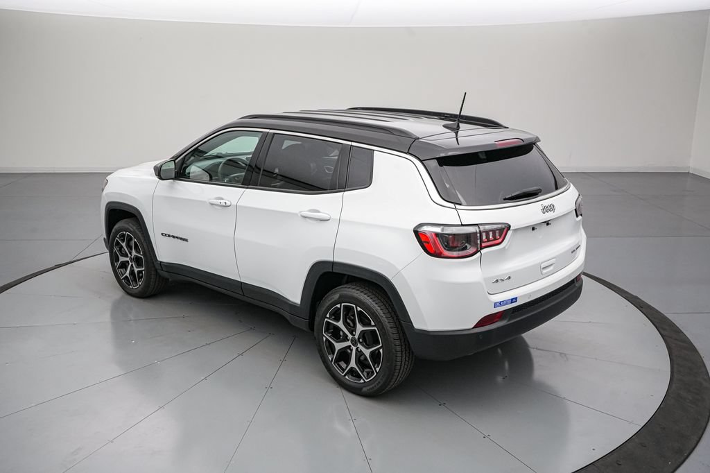 Used 2025 Jeep Compass Limited AWD/4WD image 6