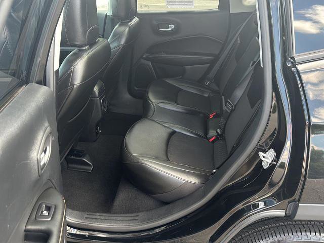 Used 2020 Jeep Compass Latitude image 29