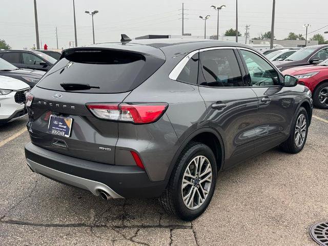 Certified 2022 Ford Escape SEL w/ Technology Package AWD/4WD image 5