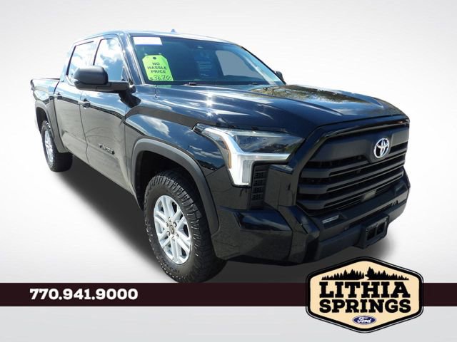 Used 2022 Toyota Tundra SR5 w/ SR5 Convenience Package image 7