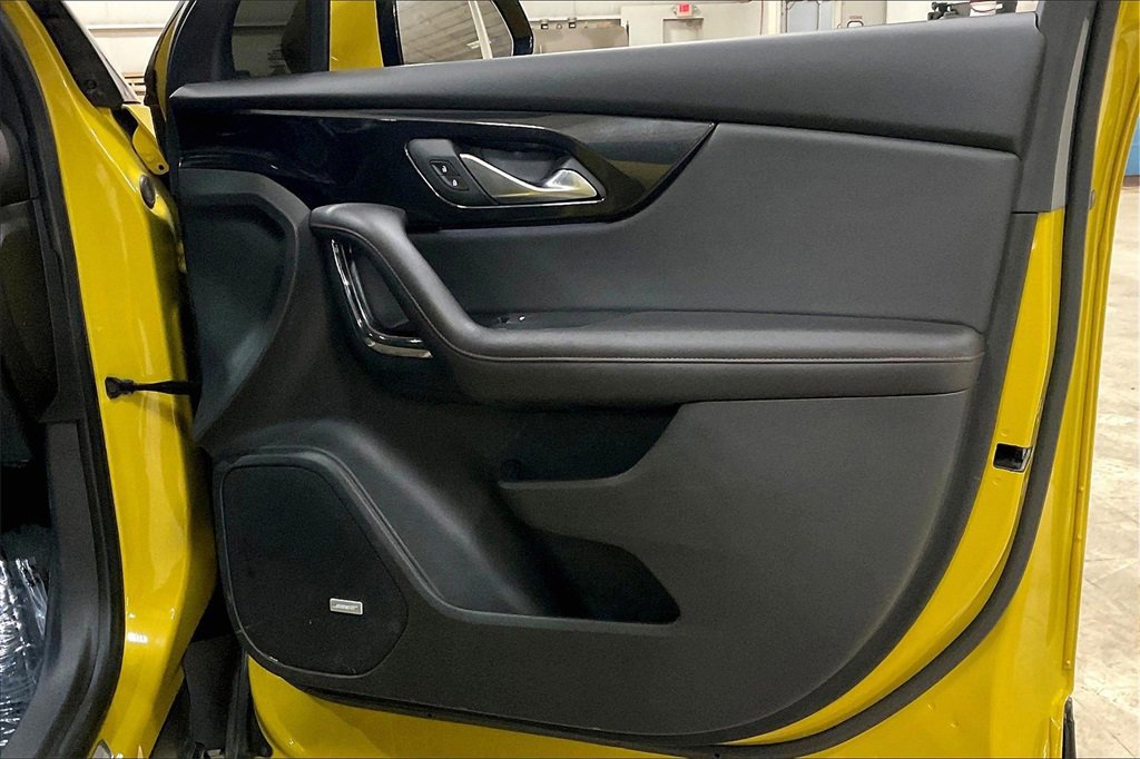 Used 2022 Chevrolet Blazer RS w/ Enhanced Convenience Package image 23