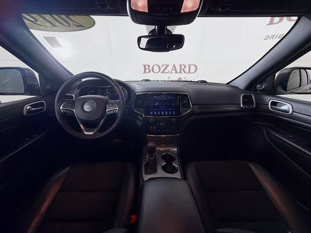 Used 2019 Jeep Grand Cherokee Altitude RWD image 30