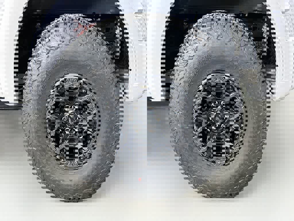 Certified 2022 Ford F150 Raptor w/ Equipment Group 801A High image 11