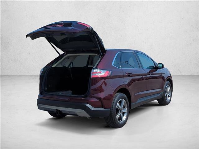 Certified 2024 Ford Edge SEL w/ Convenience Package image 4