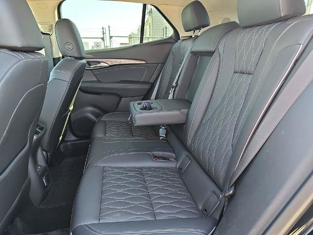 Used 2021 Buick Envision Avenir w/ Technology Package II AWD/4WD image 14