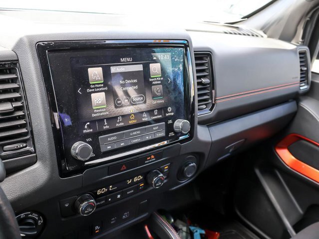 Used 2022 Nissan Frontier PRO-4X w/ Technology Package AWD/4WD image 18