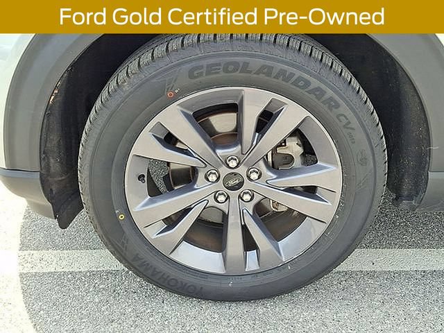 Certified 2022 Ford Explorer XLT w/ Equipment Group 202A AWD/4WD image 37