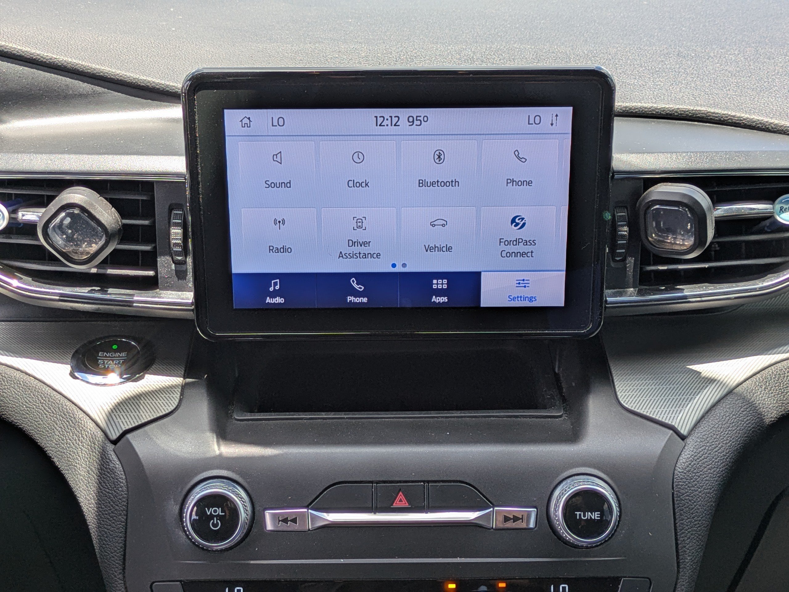 Certified 2020 Ford Explorer XLT w/ Equipment Group 202A RWD image 16