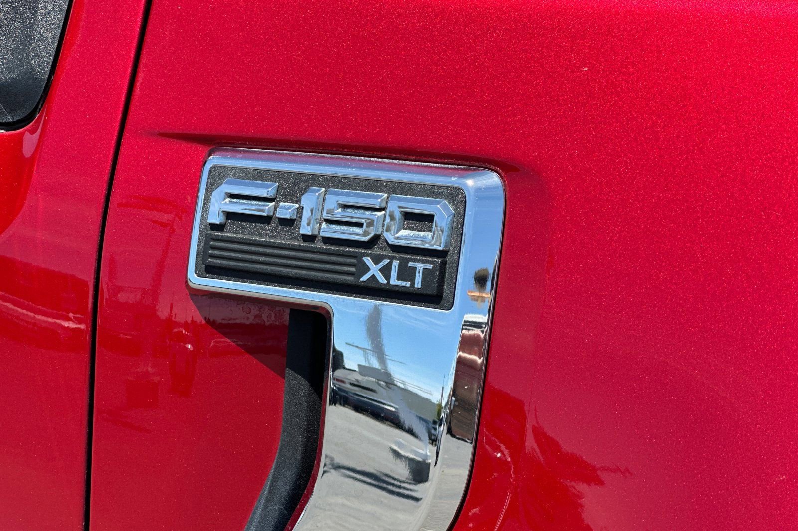 Certified 2024 Ford F150 XLT w/ Equipment Group 302A MID AWD/4WD image 26