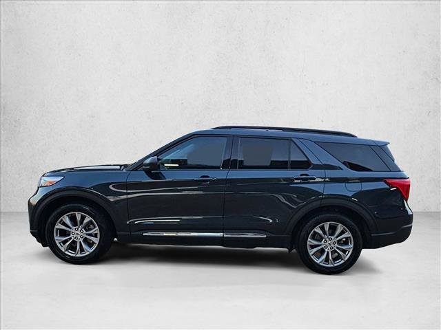 Certified 2023 Ford Explorer XLT w/ Equipment Group 202A RWD image 7