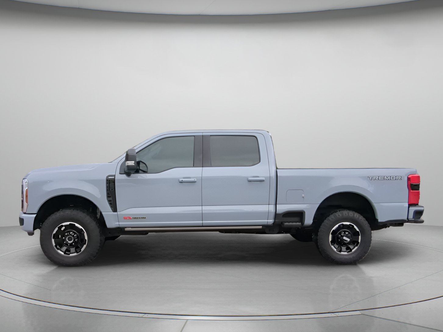 Certified 2025 Ford F250 Lariat w/ Lariat Ultimate Package AWD/4WD image 17