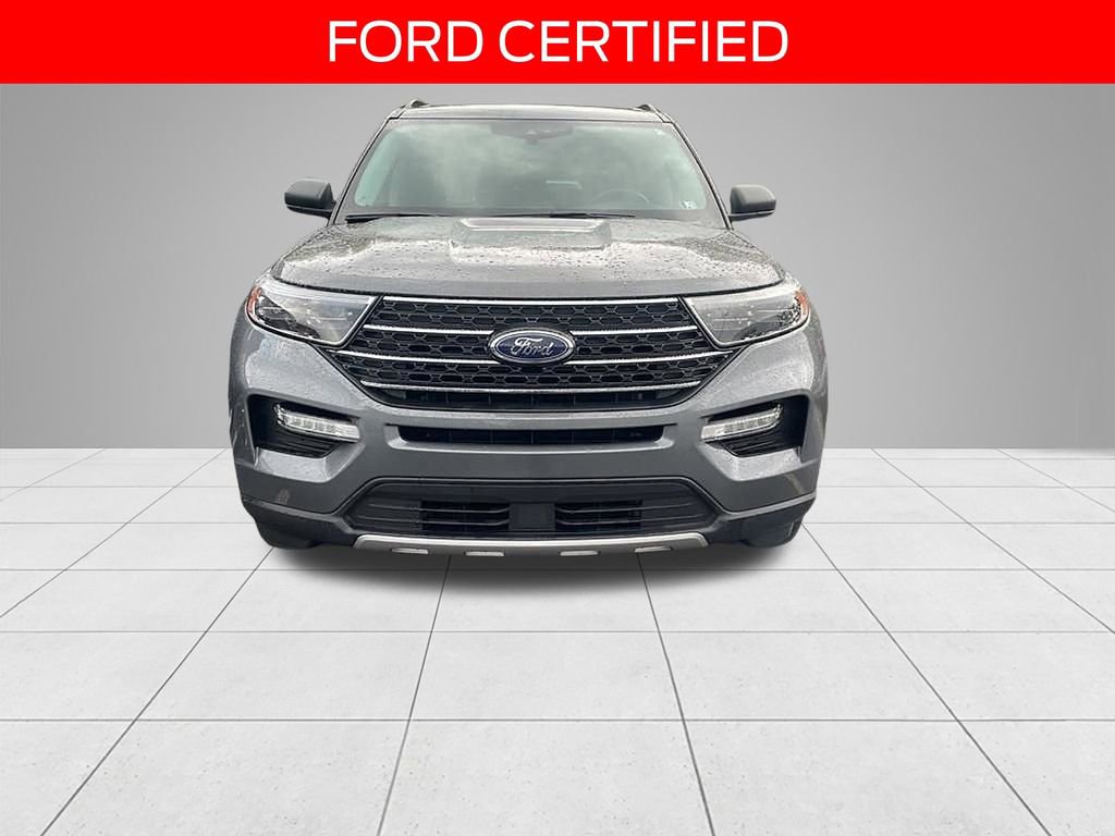 Certified 2023 Ford Explorer XLT w/ Equipment Group 202A AWD/4WD image 2
