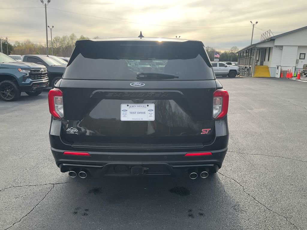 Certified 2022 Ford Explorer ST w/ Equipment Group 401A AWD/4WD image 6