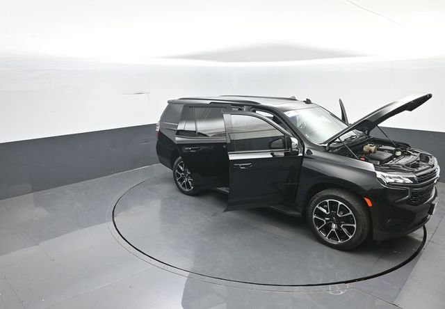 Used 2022 Chevrolet Tahoe RST w/ Luxury Package AWD/4WD image 43
