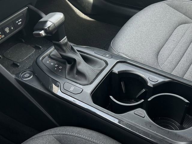 Used 2025 Kia K4 EX image 20
