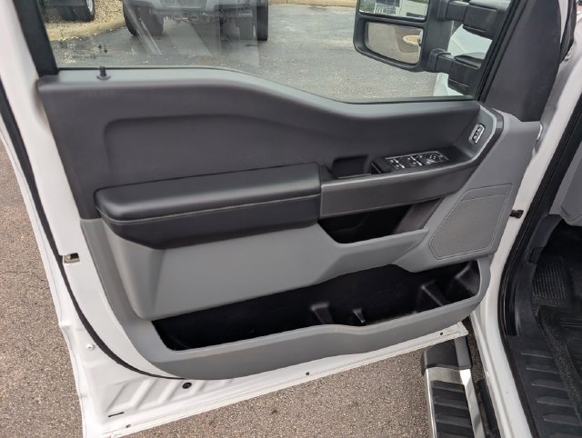 Certified 2025 Ford F250 XLT AWD/4WD image 16