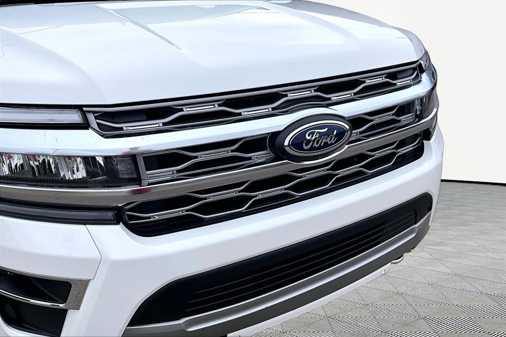 Certified 2024 Ford Expedition Platinum AWD/4WD image 29
