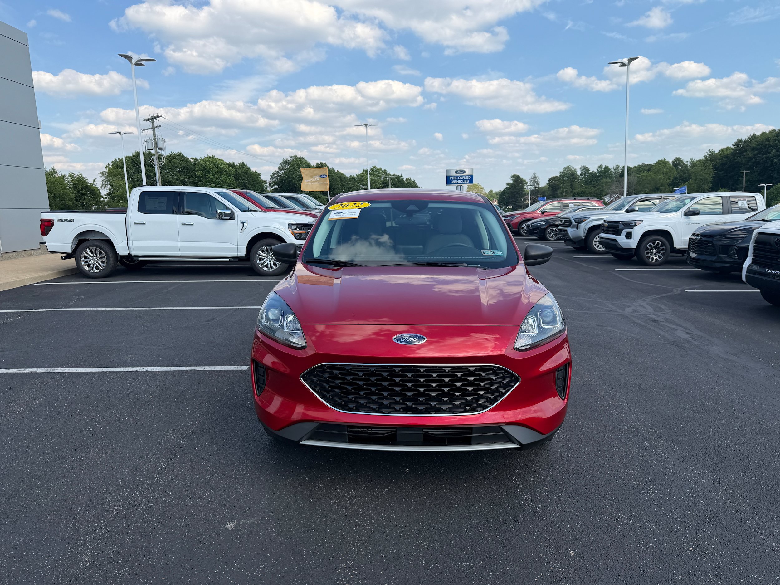 Certified 2022 Ford Escape SE AWD/4WD image 3