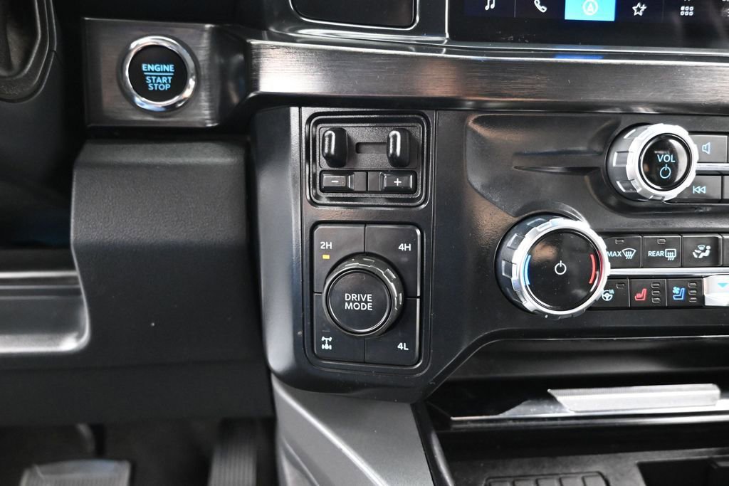 Certified 2024 Ford F250 Lariat w/ Sport Appearance Package AWD/4WD image 19