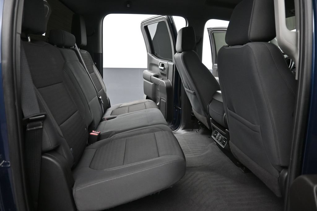 Used 2020 Chevrolet Silverado 1500 LT w/ Texas Edition RWD image 12