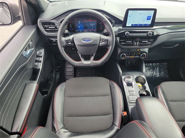 Certified 2025 Ford Escape ST-Line image 7