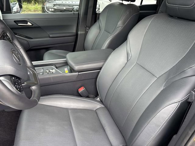 Used 2025 Lexus GX 550 w/ Accessory Package (2T) AWD/4WD image 27