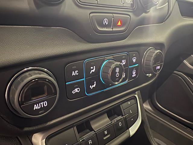 Used 2022 GMC Terrain SLE w/ Driver Convenience Package AWD/4WD image 29