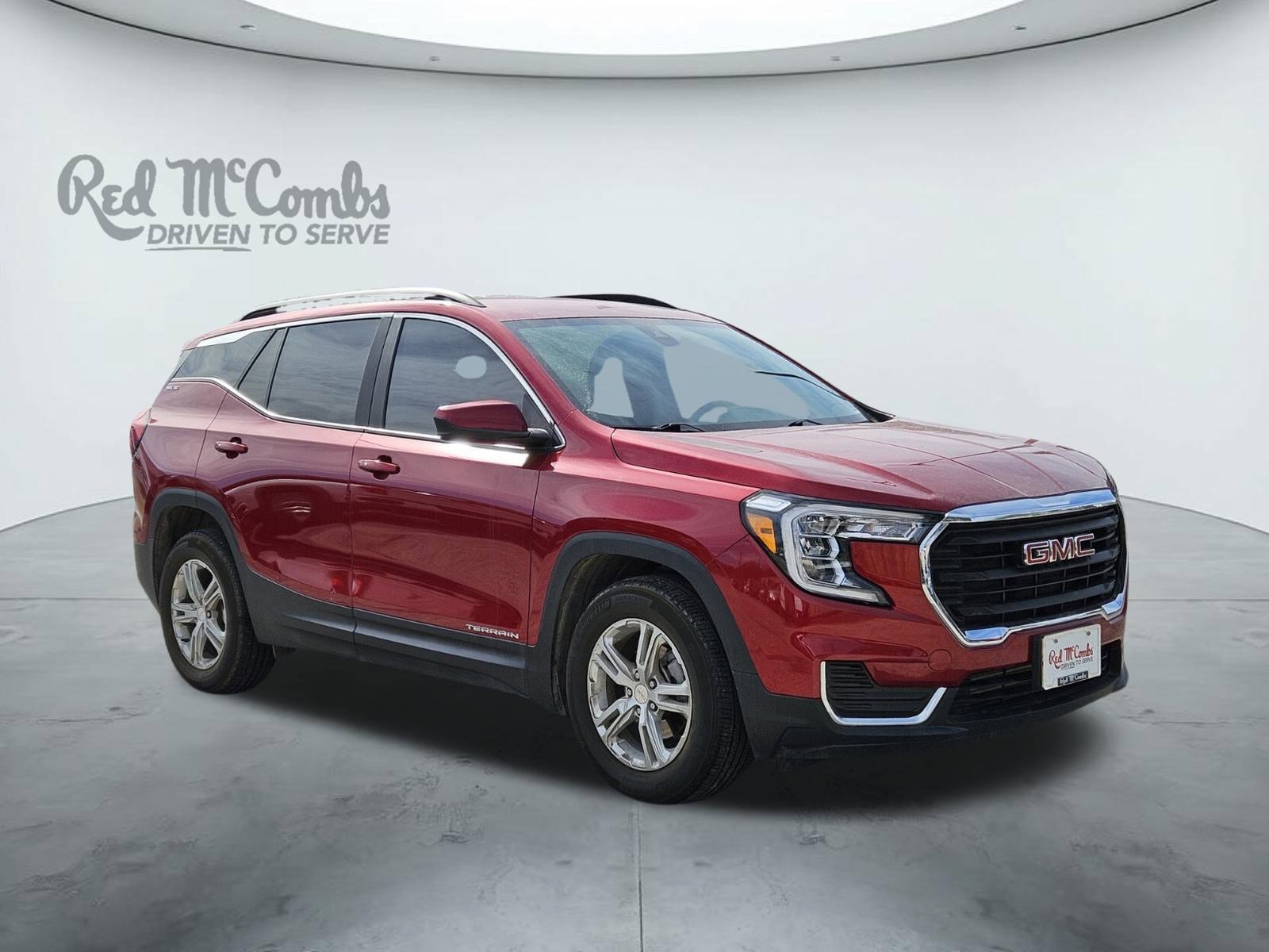 Used 2023 GMC Terrain SLE w/ Driver Convenience Package