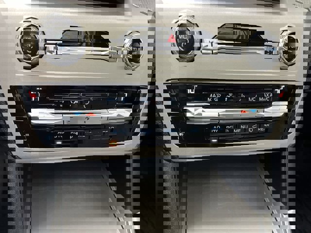 Certified 2021 Ford Explorer XLT w/ Equipment Group 202A image 25