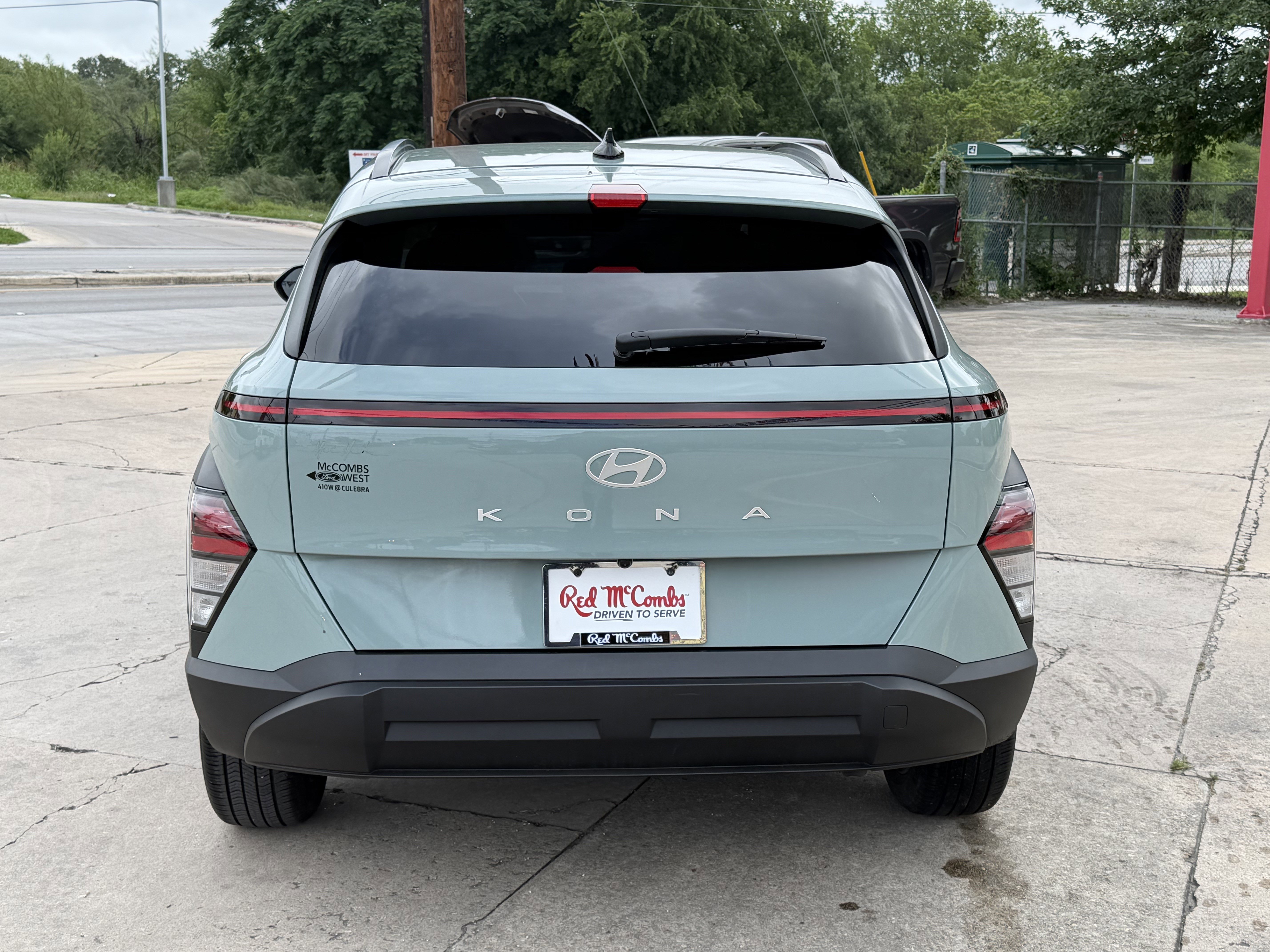 Used 2024 Hyundai Kona SEL w/ Convenience Package FWD image 10