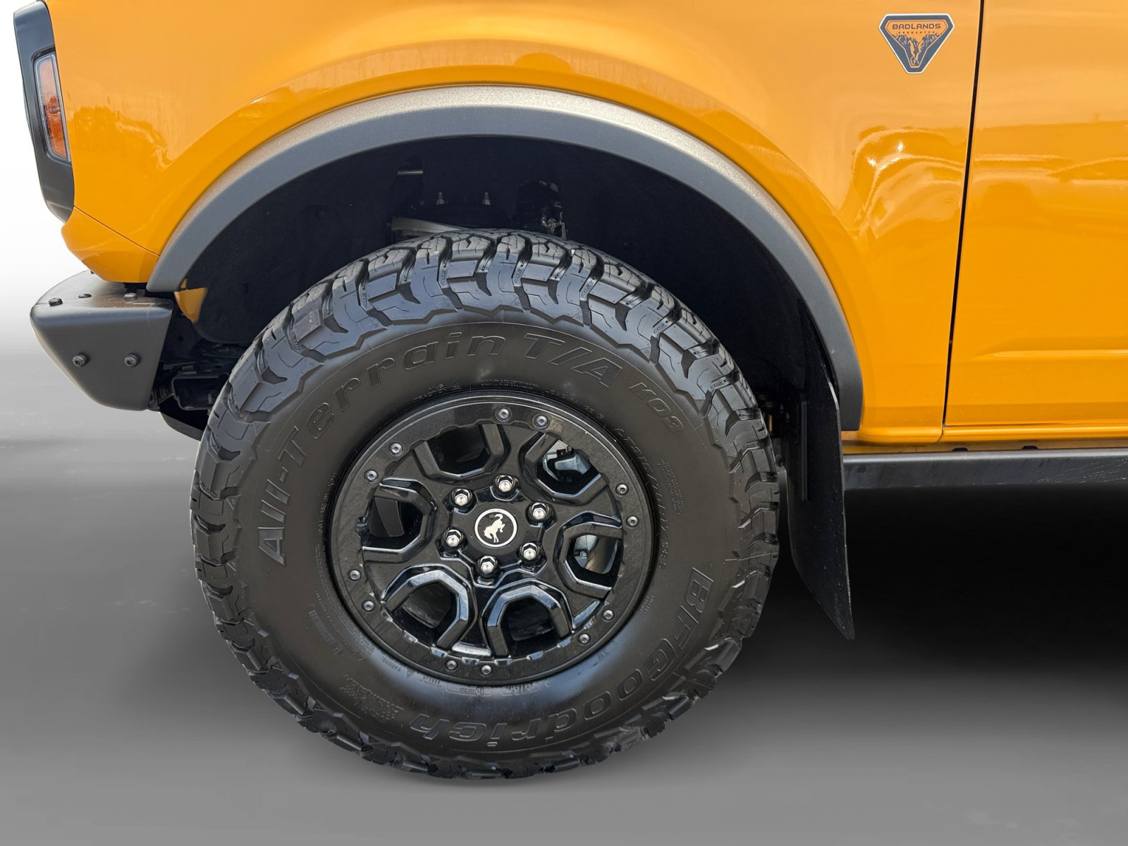 Certified 2022 Ford Bronco Badlands AWD/4WD image 9