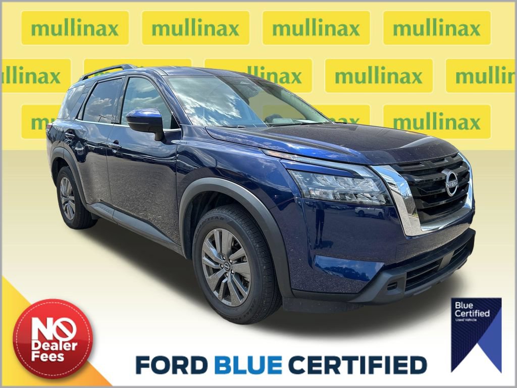 Used 2025 Nissan Pathfinder SV FWD video 1