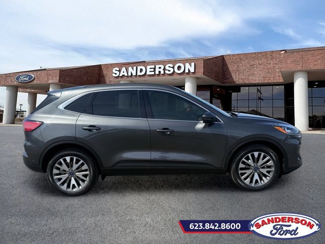 Certified 2020 Ford Escape Titanium w/ Titanium Premium Package 2.0 AWD/4WD image 2