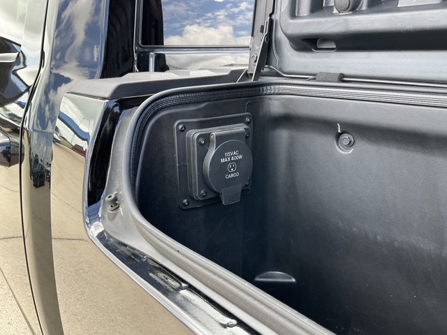 Used 2025 RAM 2500 Rebel w/ Rebel Level 2 Equipment Group AWD/4WD image 17