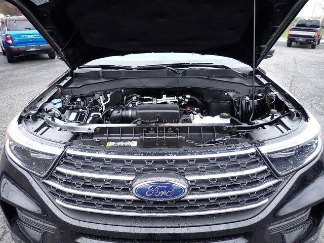 Certified 2023 Ford Explorer XLT AWD/4WD image 13
