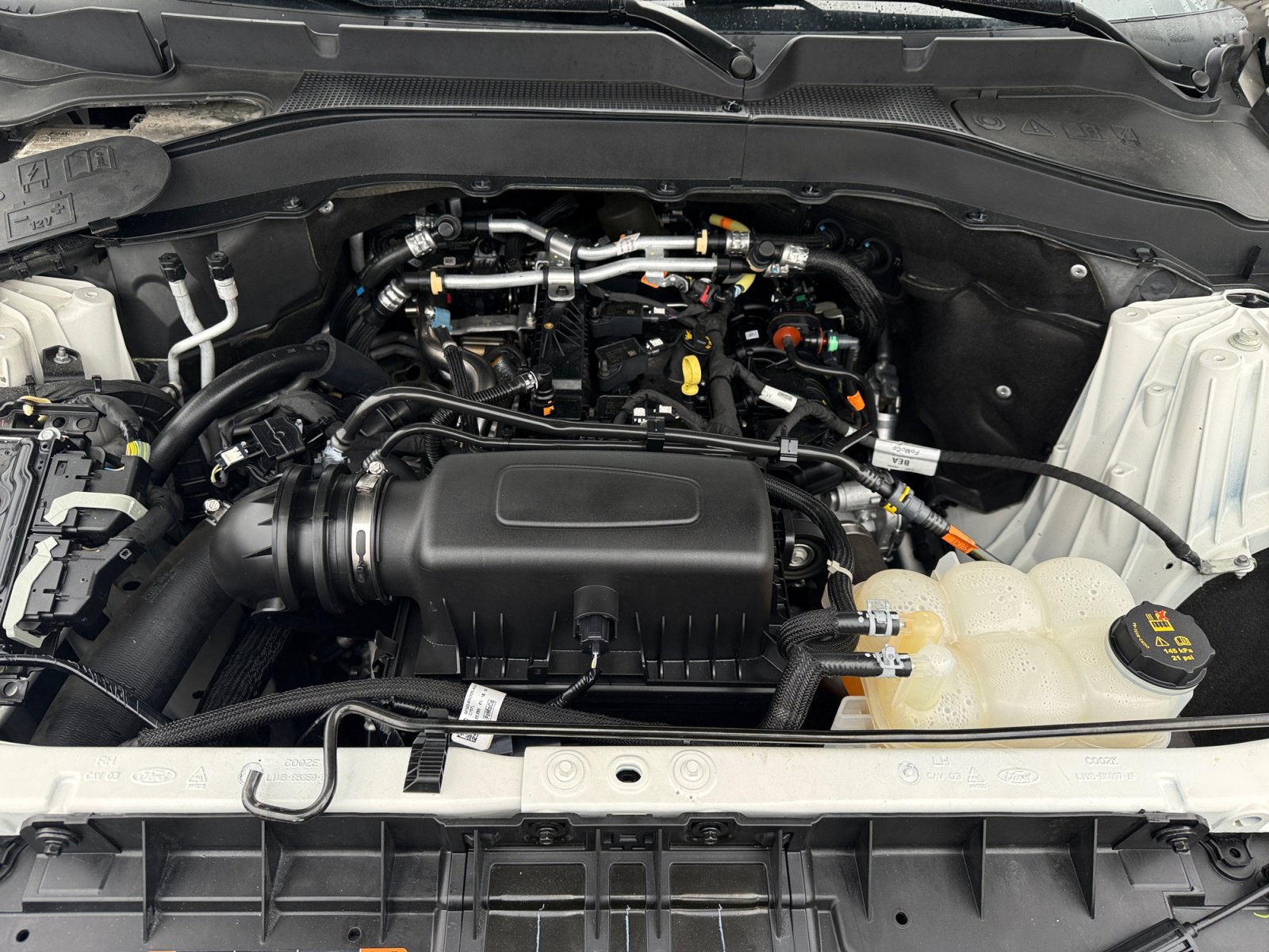 Certified 2022 Ford Explorer XLT w/ Equipment Group 202A image 21